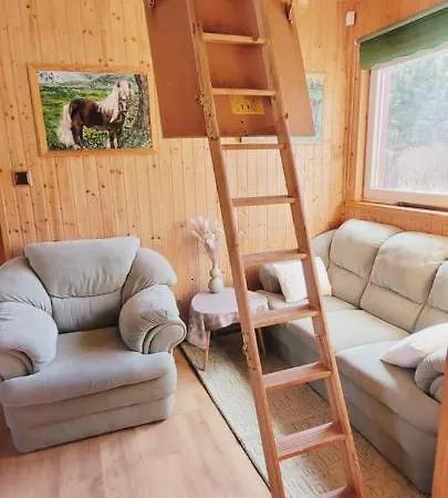 Stanica Pod Zadzierna Domki Caloroczne Lubawka Room photo