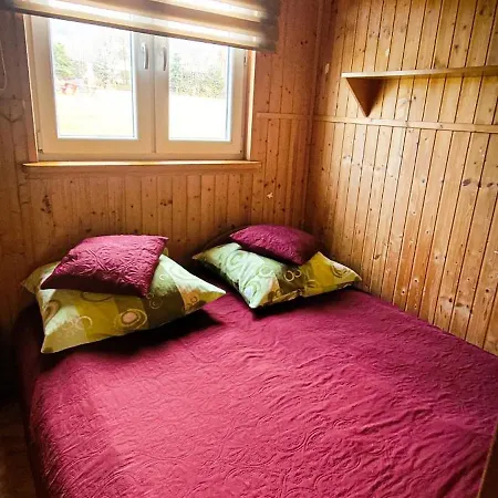 Stanica Pod Zadzierna Domki Caloroczne Lubawka Exterior photo