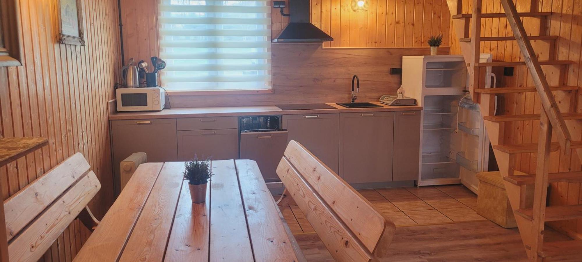Stanica Pod Zadzierna Caloroczne Chalet Lubawka